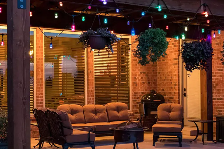 Decorative Lighting for the Backyard Hangout